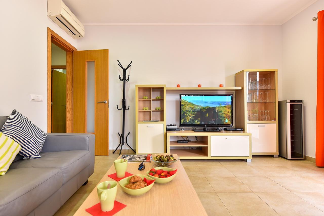 Beach House Adelfas San Agustin Mci Buitenkant foto